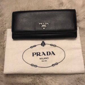 Prada - Black long wallet